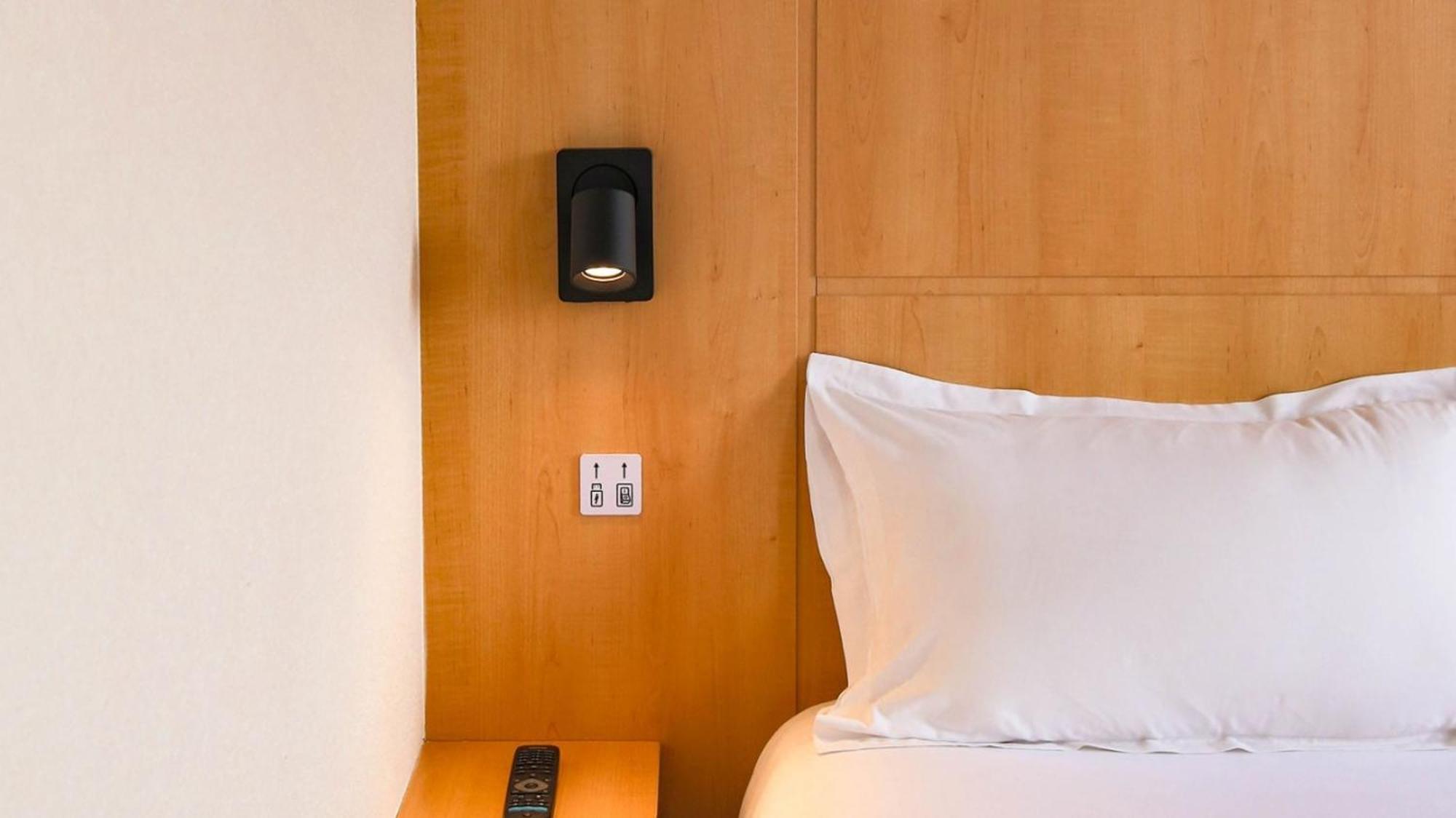 Easyhotel Nice Old Town Экстерьер фото